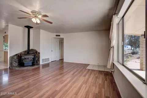 Living - 508 S Meadow St, Payson, AZ 85541 photo 3 of 3