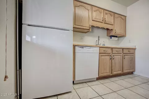 Kitchen - 508 S Meadow St, Payson, AZ 85541 photo 2 of 3