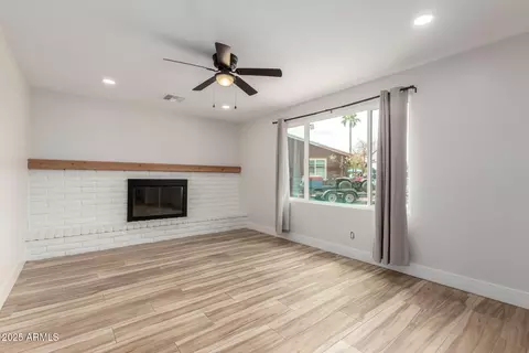 Living - 4243 N 85th Dr, Phoenix, AZ 85037 photo 3 of 5
