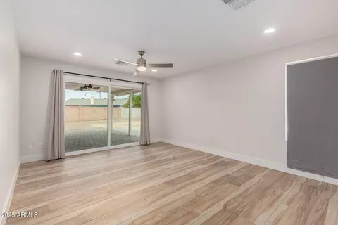Living - 4243 N 85th Dr, Phoenix, AZ 85037 photo 5 of 5