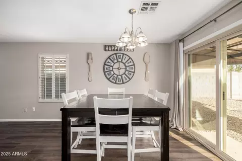 Dining - 5713 E Florian Cir, Mesa, AZ 85206 photo 2 of 2