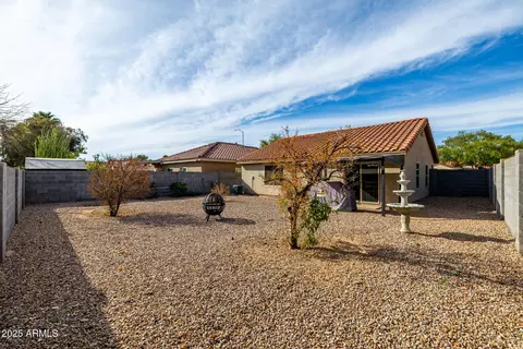 Exterior - 5713 E Florian Cir, Mesa, AZ 85206 photo 4 of 8