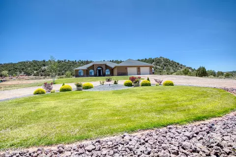 7631 Baldwin Ln, Taylor, AZ 85939