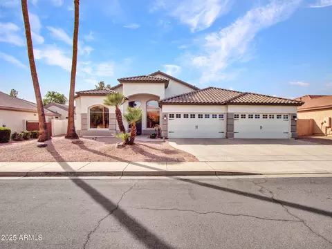 21118 N 70th Dr, Glendale, AZ 85308