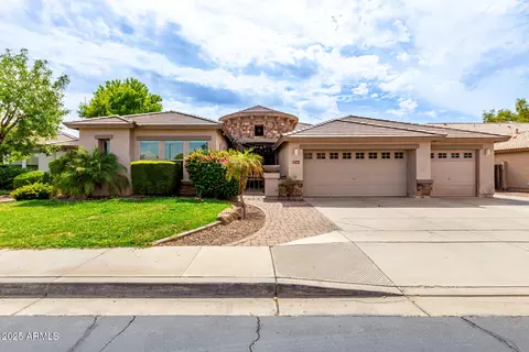 13307 W Luke Ave, Litchfield Park, AZ 85340