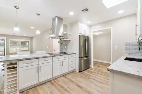 10404 W Tropicana Cir S, Sun City, AZ 85351
