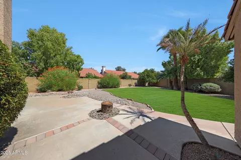 Exterior - 1938 E Calle De Caballos --, Tempe, AZ 85284 photo 10 of 12