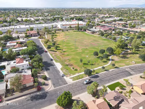 View/Area - 1938 E Calle De Caballos --, Tempe, AZ 85284 photo 3 of 4