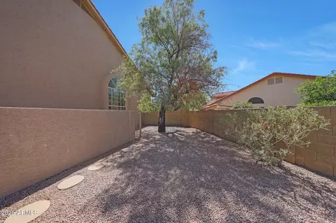 Exterior - 1938 E Calle De Caballos --, Tempe, AZ 85284 photo 6 of 12