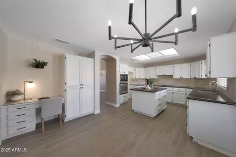 Kitchen - 1938 E Calle De Caballos --, Tempe, AZ 85284 photo 4 of 6