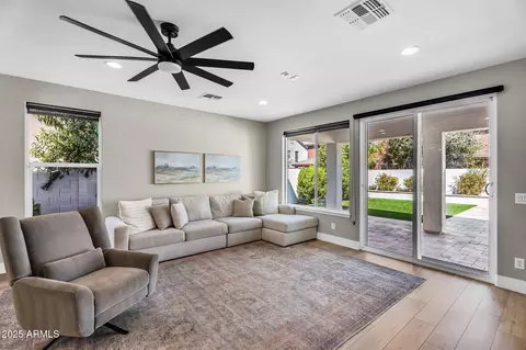 Living - 3752 E Robin Ln, Gilbert, AZ 85296 photo 1 of 6