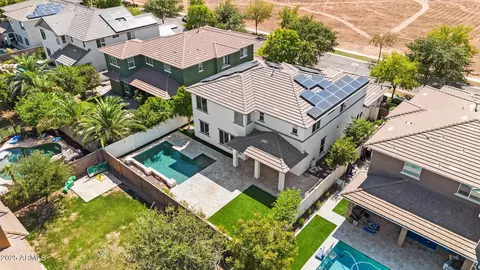 View/Area - 3752 E Robin Ln, Gilbert, AZ 85296 photo 6 of 10