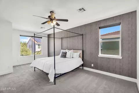 Bedroom - 3752 E Robin Ln, Gilbert, AZ 85296 photo 1 of 10