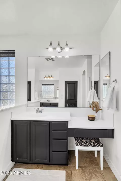 Bath - 3752 E Robin Ln, Gilbert, AZ 85296 photo 1 of 5