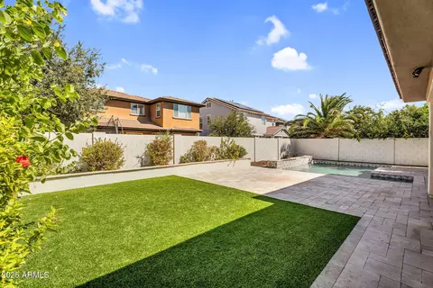 Exterior - 3752 E Robin Ln, Gilbert, AZ 85296 photo 8 of 13