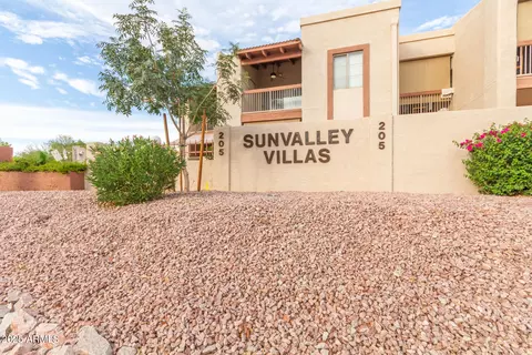 205 N 74th St #126, Mesa, AZ 85207