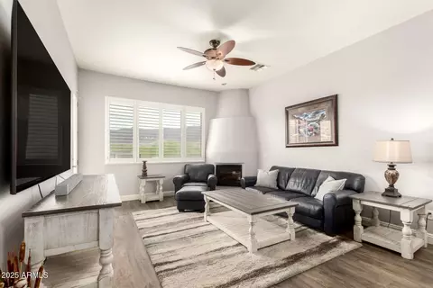 Living - 5370 S Desert Dawn Dr #16, Gold Canyon, AZ 85118 photo 1 of 6