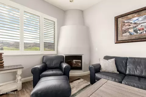 Living - 5370 S Desert Dawn Dr #16, Gold Canyon, AZ 85118 photo 4 of 6