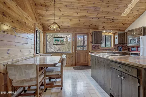 3477 N Foothill Rd, Pine, AZ 85544 photo 6