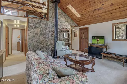 3477 N Foothill Rd, Pine, AZ 85544 photo 3