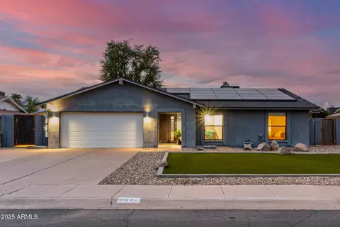 5920 E Gelding Dr, Scottsdale, AZ 85254