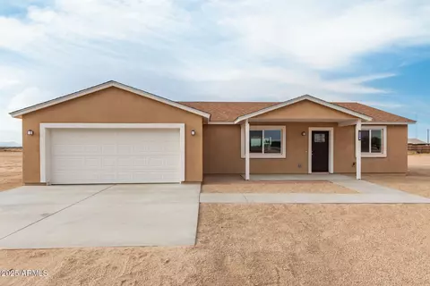 2776 E Little Ranch Ct, Eloy, AZ 85131