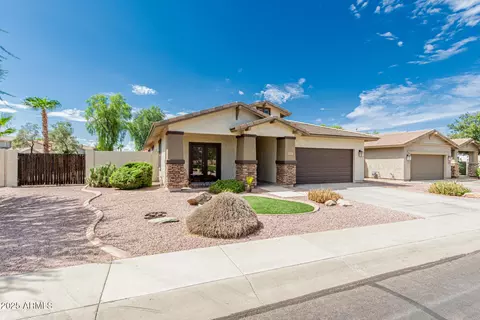 7048 S View Ln, Gilbert, AZ 85298