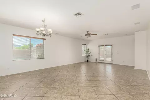 Living - 7048 S View Ln, Gilbert, AZ 85298 photo 3 of 9