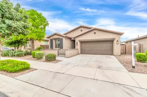 20873 E Seagull Dr, Queen Creek, AZ 85142