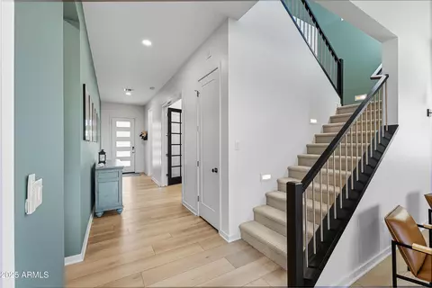 Entry Way - 10028 E Thunderbolt Ave, Mesa, AZ 85212 photo 3 of 6