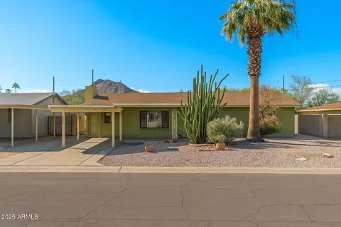6706 E 1st Ave, Scottsdale, AZ 85251