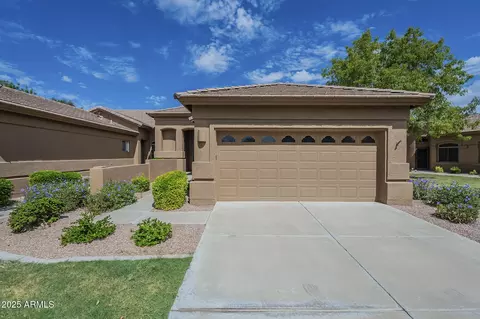 9612 E Champagne Dr, Sun Lakes, AZ 85248
