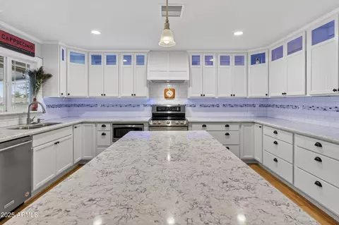 4846 E Paiute St, Phoenix, AZ 85044