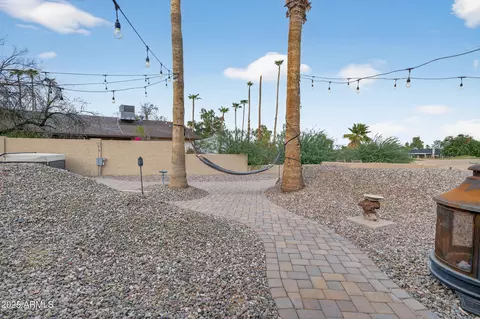 Exterior - 4846 E Paiute St, Phoenix, AZ 85044 photo 8 of 10