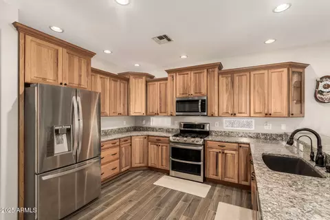 3306 E Clark Dr, Gilbert, AZ 85297 photo 18