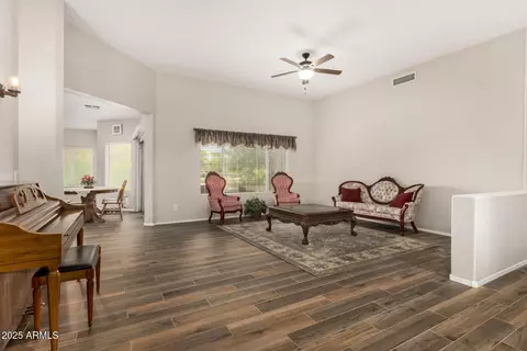 3306 E Clark Dr, Gilbert, AZ 85297 photo 7
