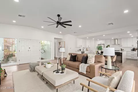Other - 2632 E Mountain View Rd, Phoenix, AZ 85028 photo 3 of 9