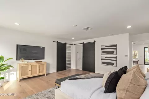 Bedroom - 2632 E Mountain View Rd, Phoenix, AZ 85028 photo 1 of 3