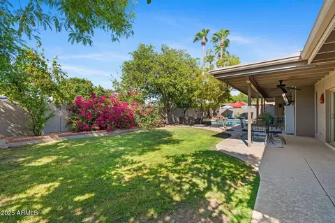 Exterior - 3302 E Malapai Dr, Phoenix, AZ 85028 photo 4 of 7
