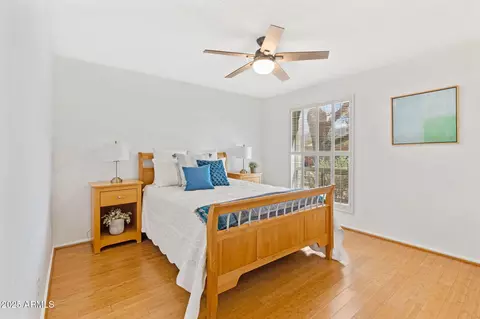 Bedroom - 3302 E Malapai Dr, Phoenix, AZ 85028 photo 3 of 4
