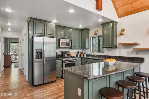 Kitchen - 2688 Deer Path, Happy Jack, AZ 86024 photo 2 of 3