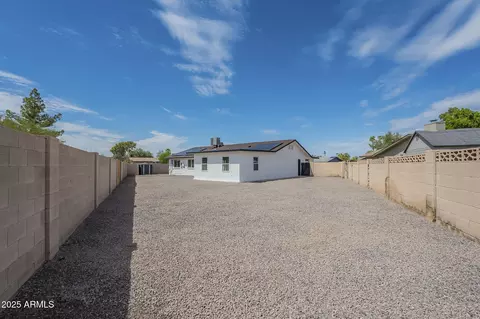 Exterior - 1713 E Wesleyan Dr, Tempe, AZ 85282 photo 2 of 3
