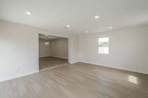 Living - 1713 E Wesleyan Dr, Tempe, AZ 85282 photo 6 of 7