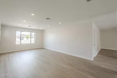 Living - 1713 E Wesleyan Dr, Tempe, AZ 85282 photo 2 of 7