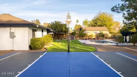 Exterior - 4233 E Cholla St, Phoenix, AZ 85028 photo 11 of 20