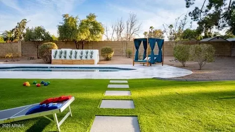 Exterior - 4233 E Cholla St, Phoenix, AZ 85028 photo 13 of 20