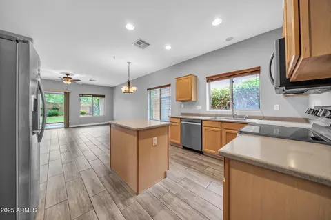 3546 W Webster Ct, Anthem, AZ 85086 photo 8