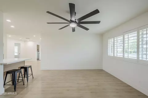 834 E Lockwood St, Mesa, AZ 85203 photo 23