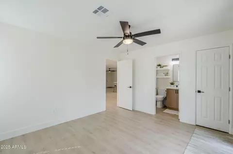 834 E Lockwood St, Mesa, AZ 85203 photo 28