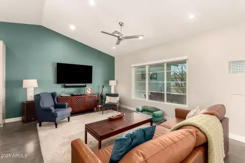 3023 E Sells Dr, Phoenix, AZ 85016 photo 13